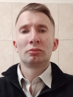 Krisztian, 40 �ves t�rskeres� f�rfi, Eger