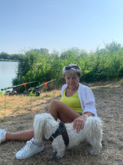 Csilla, 71 �ves t�rskeres� n�, Budapest