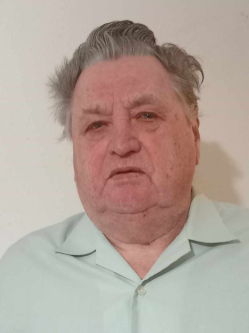 Jozsi, 89 �ves t�rskeres� f�rfi, Tolna