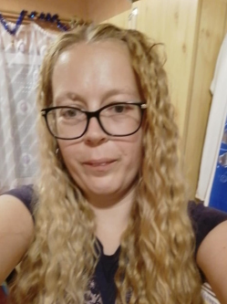 Nikolett, 34 �ves t�rskeres� n�, B�csbokod