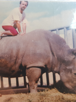 Tibor, 72 �ves t�rskeres� f�rfi, Mez�szilas