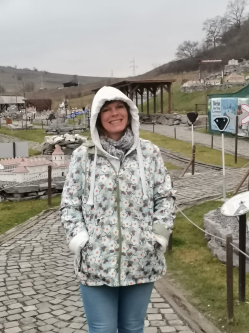 �gi, 52 �ves t�rskeres� n�, Hargita
