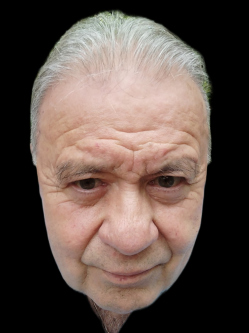 Zoli, 70 �ves t�rskeres� f�rfi, Kecskem�t