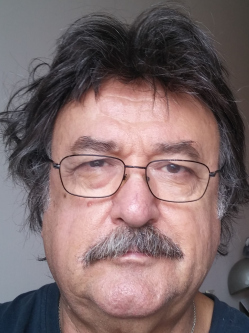 L�szl�, 76 �ves t�rskeres� f�rfi, Mez�keresztes