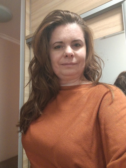 Zita, 46 �ves t�rskeres� n�, Ny�regyh�za