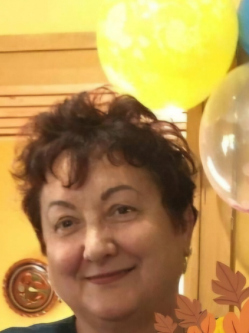 Marika, 62 �ves t�rskeres� n�, Tiszaf�red