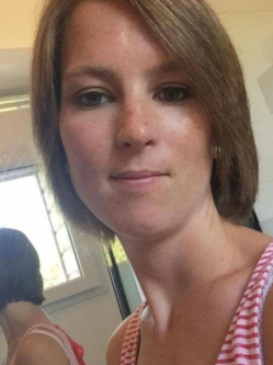 Di�na, 23 �ves t�rskeres� n�, Salg�tarj�n