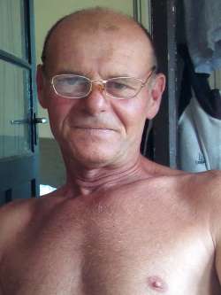 József, 65 éves társkereső férfi, Szekszárd