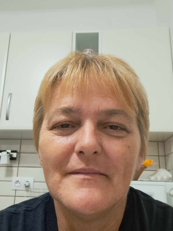 M�nika, 53 �ves t�rskeres� n�, K�szeg