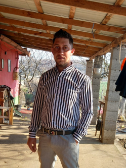 Daniel, 24 �ves t�rskeres� f�rfi, Dabas
