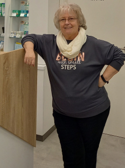 �vi, 72 �ves t�rskeres� n�, Budapest