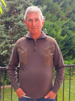 J�nos, 77 �ves t�rskeres� f�rfi, Szolnok
