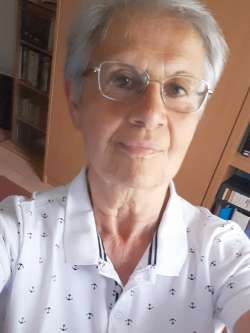 Eta, 77 �ves t�rskeres� n�, Si�fok