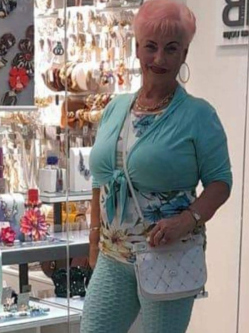 Katalin, 75 �ves t�rskeres� n�, Cegl�d