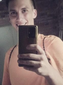 M�t�, 25 �ves t�rskeres� f�rfi, Horv�tzsid�ny