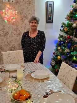 Ida, 75 �ves t�rskeres� n�, Budapest