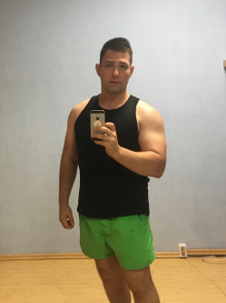 G�bor, 31 �ves t�rskeres� f�rfi, Baja