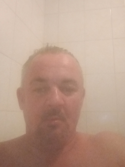 Kriszti�n, 50 �ves t�rskeres� f�rfi, Saj�iv�nka