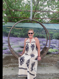 Melinda, 51 �ves t�rskeres� n�, Tatab�nya