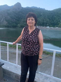 Adri, 62 �ves t�rskeres� n�, Miskolc