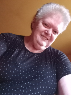 Alexa Gabriella, 65 �ves t�rskeres� n�, Szigetszentmikl�s