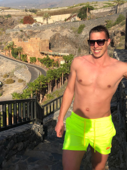 Norbert, 38 �ves t�rskeres� f�rfi, Csenger