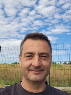 Kriszti�n, 47 �ves t�rskeres� f�rfi, Isaszeg