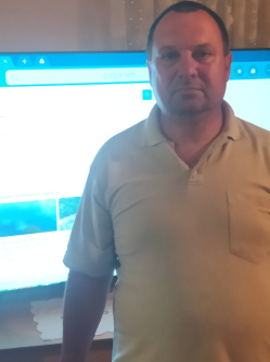 Ferd�, 53 �ves t�rskeres� f�rfi, Tolcsva