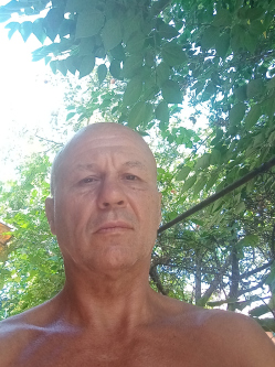 Andras, 58 �ves t�rskeres� f�rfi, Kunszentmikl�s