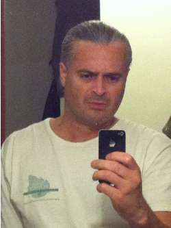 JUtas, 56 �ves t�rskeres� f�rfi, Szolnok