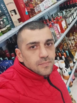 Jozsef, 31 éves társkereső férfi, Hernád