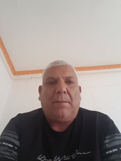 Albert, 55 �ves kiskunf�legyh�zi t�rskeres� f�rfi