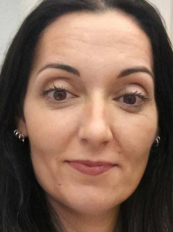 Heni, 48 �ves t�rskeres� n�, Bernecebar�ti