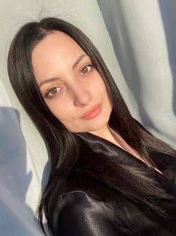 Cintia, 26 �ves t�rskeres� n�, Szombathely