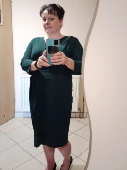 Vivien, 53 �ves t�rskeres� n�, Eger