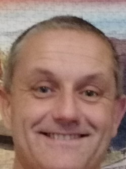 Tibor, 50 �ves t�rskeres� f�rfi, Miskolc