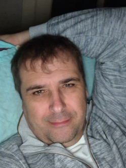 Zolt�n, 50 �ves t�rskeres� f�rfi, Kiskunhalas