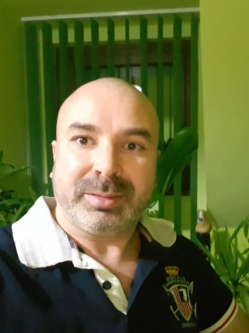 Henrik, 37 �ves t�rskeres� f�rfi, B�k�scsaba