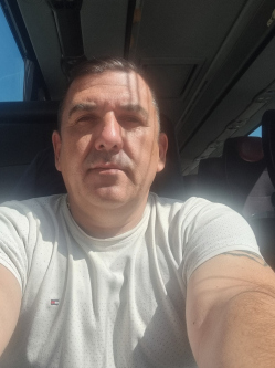 45 �ves miskolci f�rfi