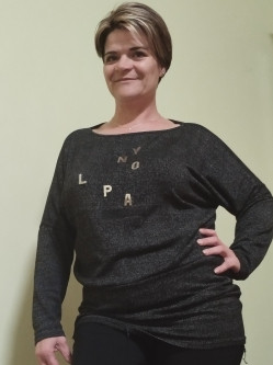 Zsuzsanna, 45 �ves t�rskeres� n�, Nagyhal�sz