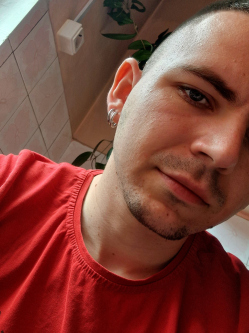 Zsolt, 27 �ves t�rskeres� f�rfi, Hargita