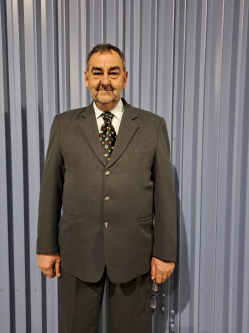 Imre, 64 �ves t�rskeres� f�rfi, Szentes