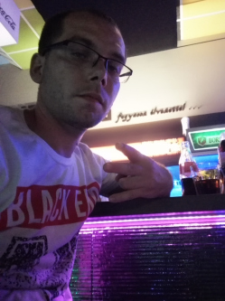 Attila, 32 �ves t�rskeres� f�rfi, Letenye