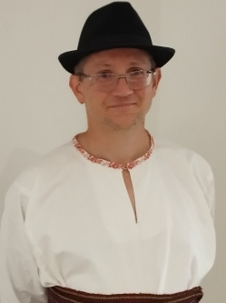 �kos, 53 �ves t�rskeres� f�rfi, Hajm�sk�r