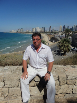 Gyula, 64 �ves t�rskeres� f�rfi, Zalakaros