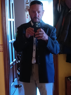 G�bor, 48 �ves t�rskeres� f�rfi, Kaposv�r
