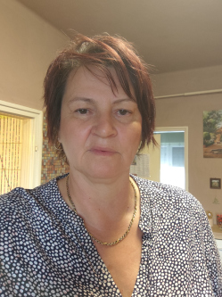 Ildik�, 58 �ves t�rskeres� n�, Somberek