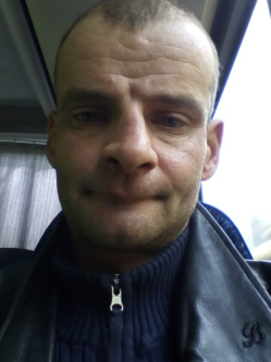 Attila, 44 �ves t�rskeres� f�rfi, Barcs