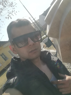 Jozsi, 28 �ves t�rskeres� f�rfi, Kiskunf�legyh�za