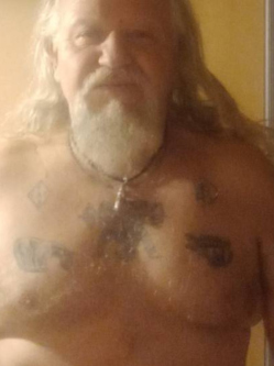 Zolt�n, 58 �ves t�rskeres� f�rfi, Kecskem�t